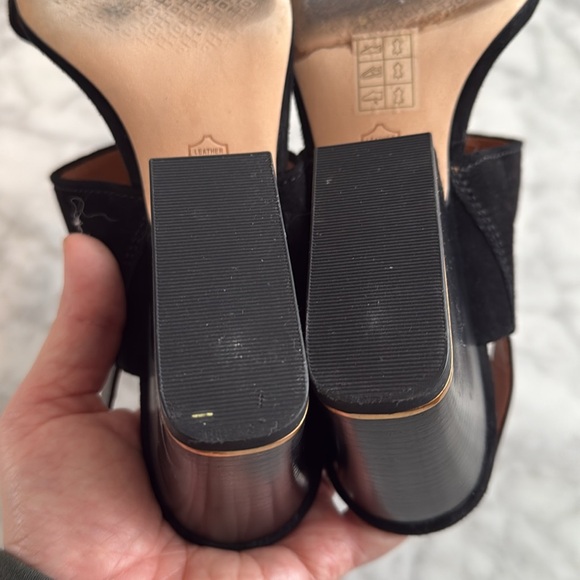 Tory Burch Selby Block Heel Sandal - Picture 11 of 12